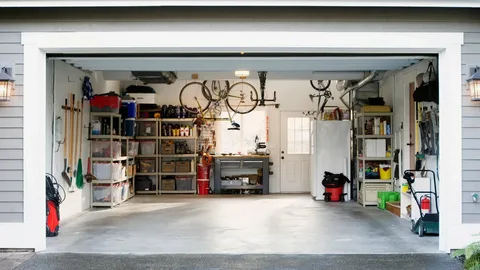 Garage Clean Out Services in Van Nuys